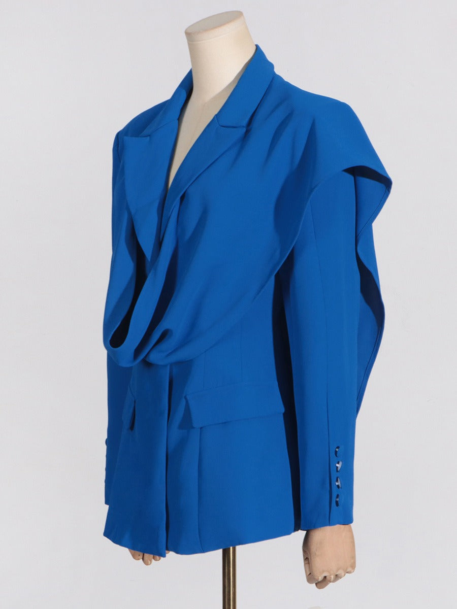 Blue small suit with a sense of design formal style slim fit and high-end look